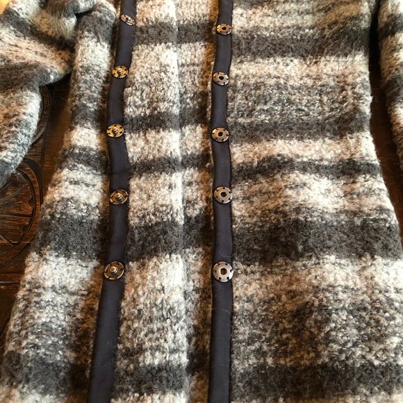 Sundance Sweater - Picture 3 of 3